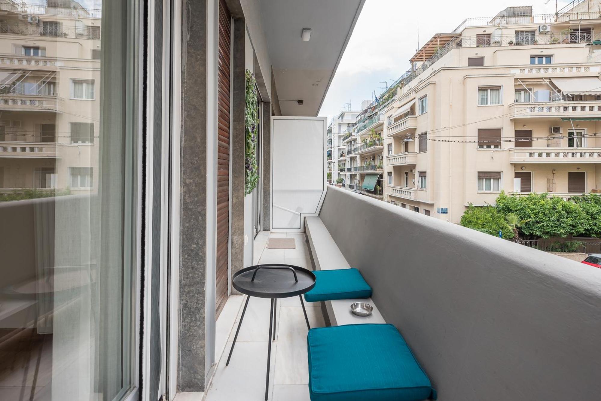 The Luxury Suite By Cloudkeys Atenas Exterior foto